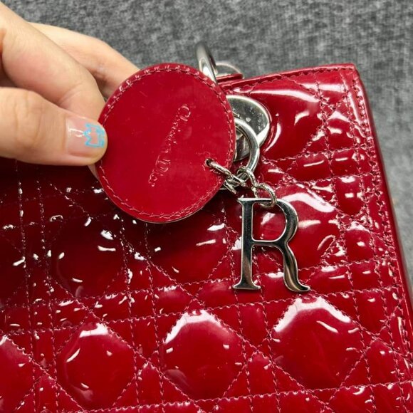 100% Authentic Dior Patent Medium Red Leather Satchel Bag - Picture 4 of 16